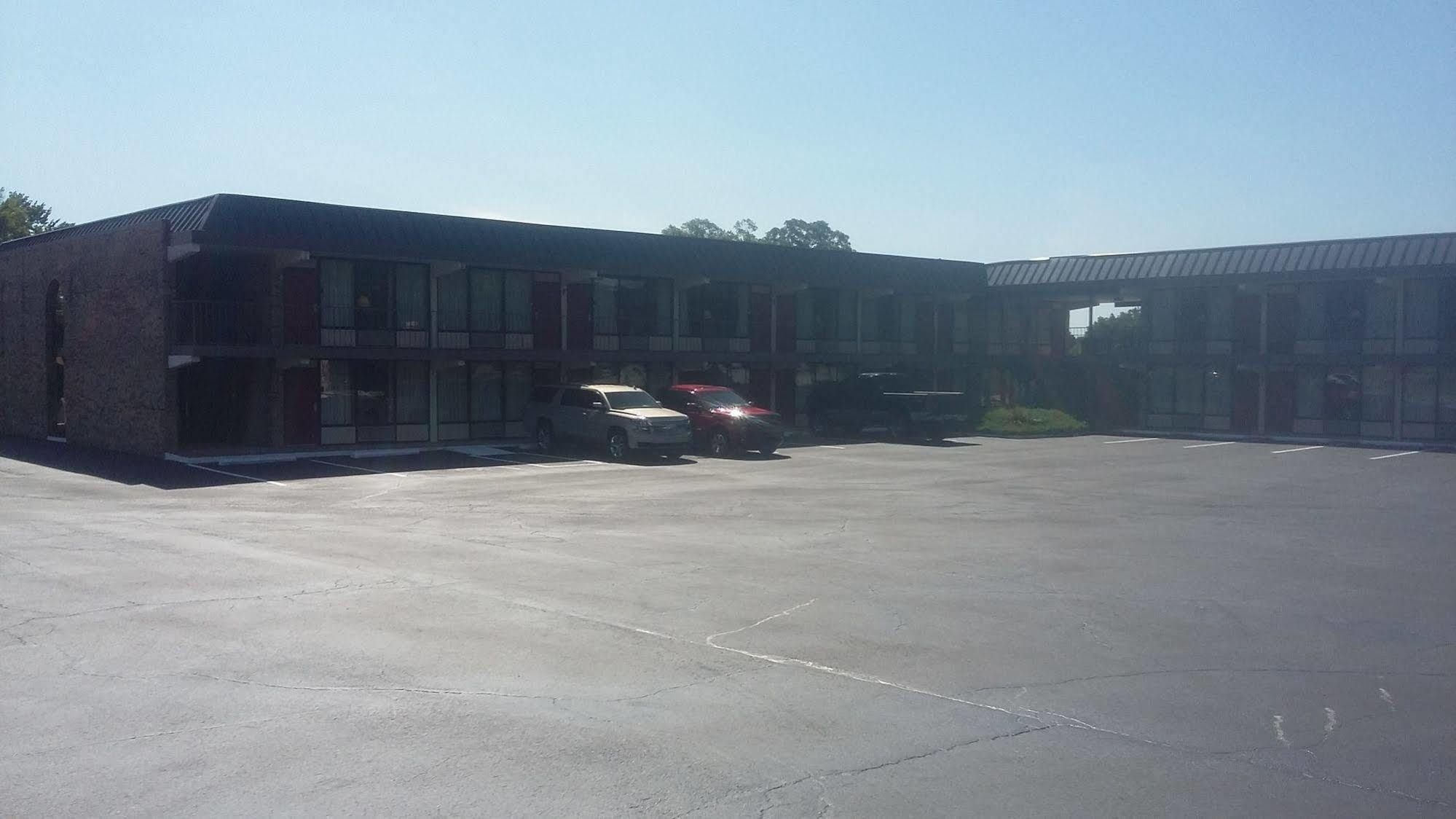 Paris Inn And Suites Exterior photo